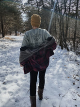 Load image into Gallery viewer, RRW Vintage Logo Crewneck